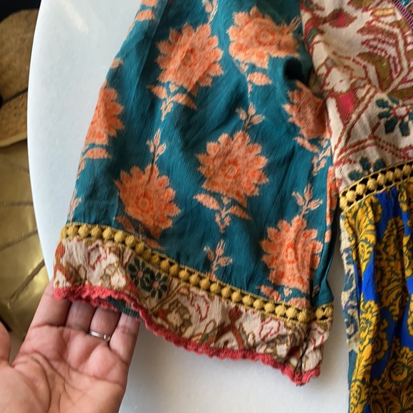 ❤️… LABEL RITU KUMAR Top - Picture 3 of 6